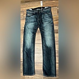 DIESEL .. SAFADO. regular slim straight.